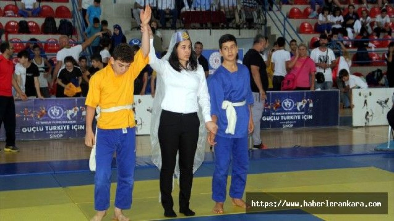Kuşak Güreşi Yıldızlar Türkiye Şampiyonası