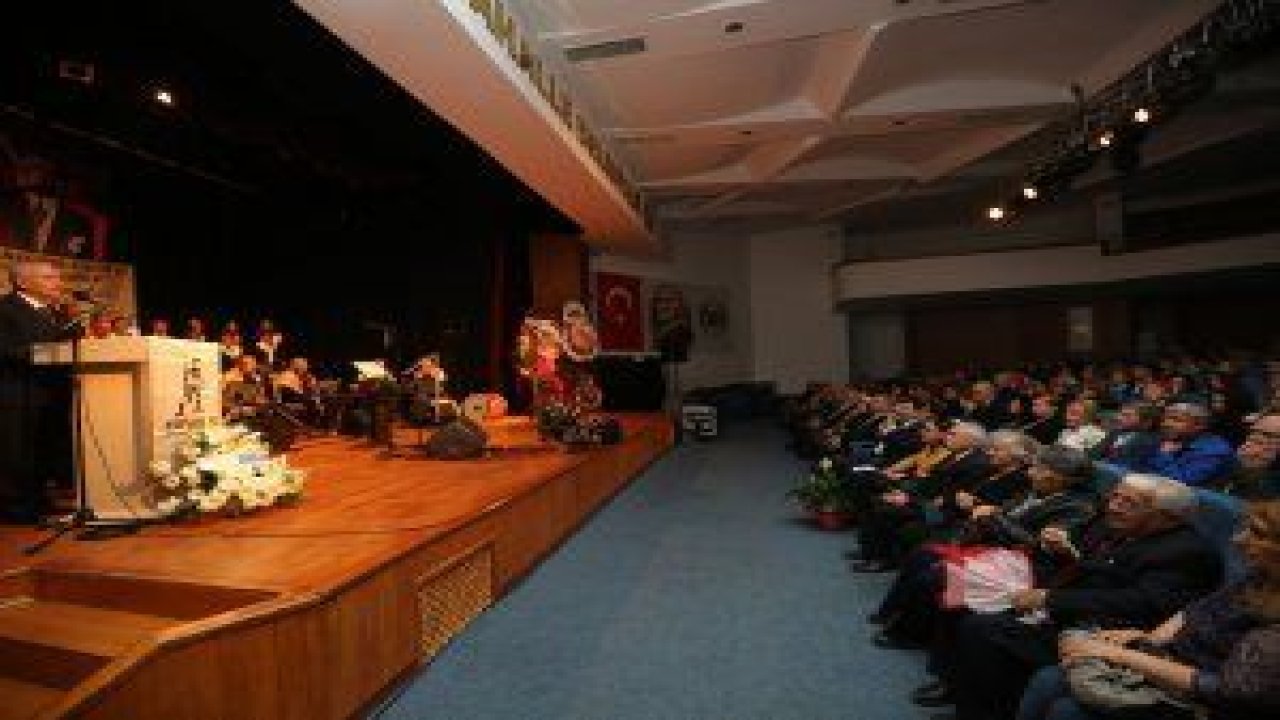 ​Yenimahalle Belediyesi 4 Mevsim Tiyatro Salonu “Ege Türküleri” konserine ev sahipliği yaptı