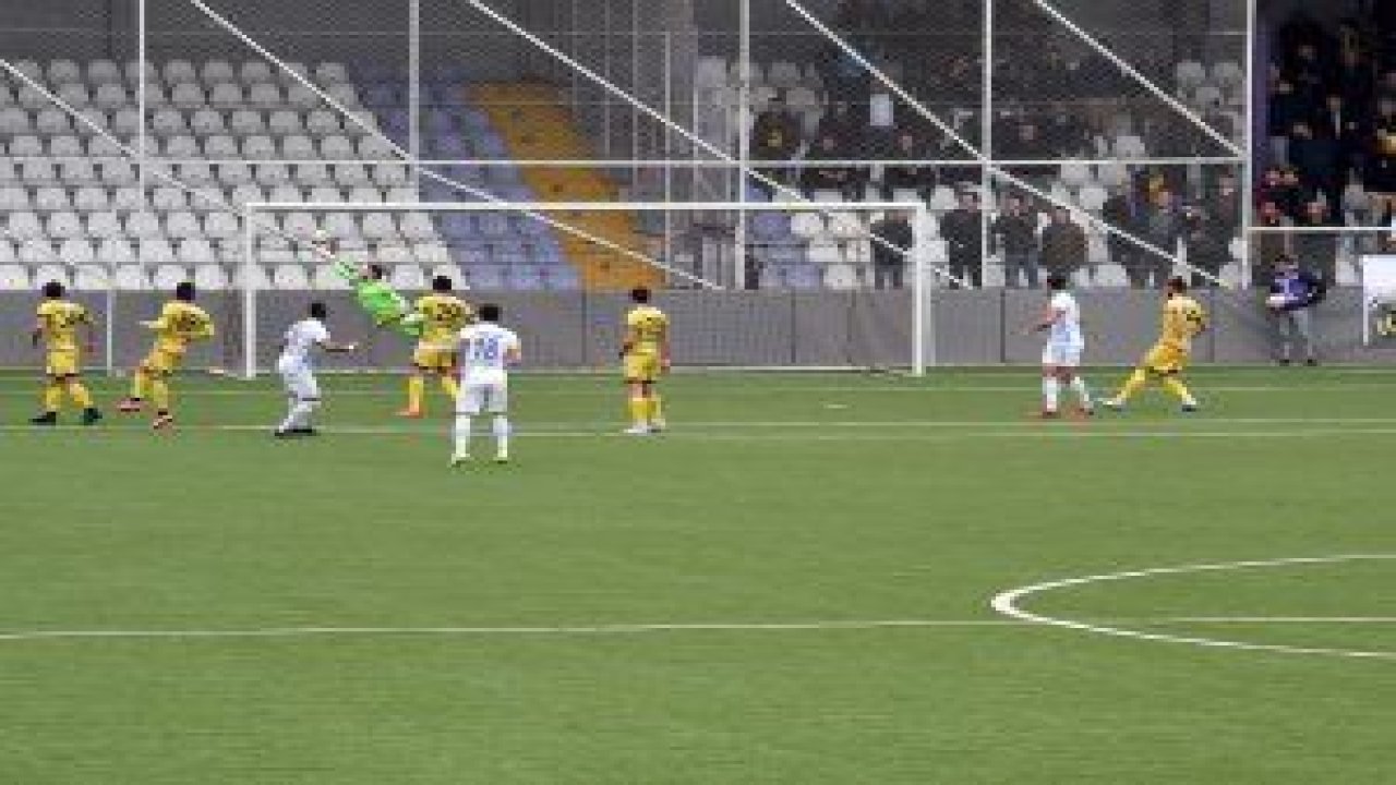 Yeni Altındağ Belediyespor, Bayburt Grup Özel İdare’yi 2 – 0 yendi