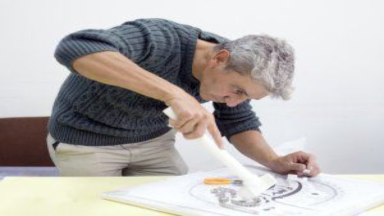 Sincan İlçe Halk Eğitim Müdürlüğü meslek edindirme kurslarına devam ediyor