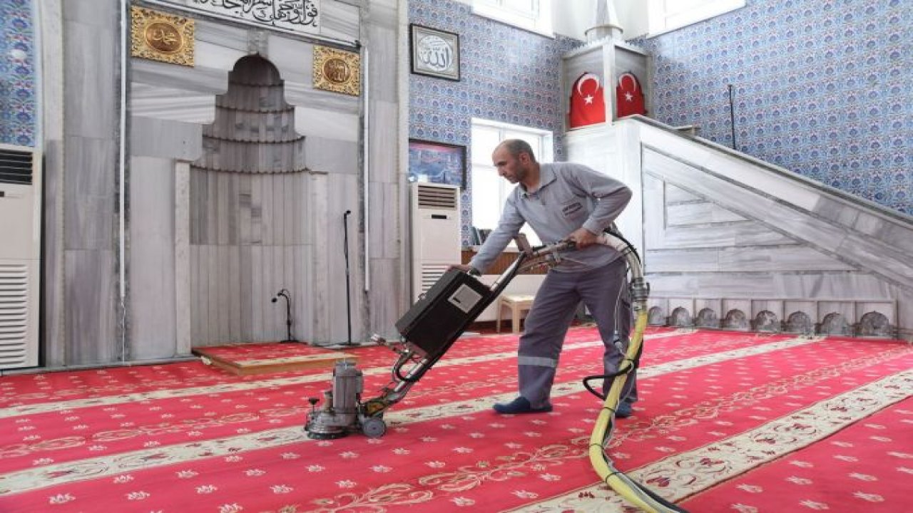 Mamak'ta Cami ve Mezarlıklar Bayrama Hazır