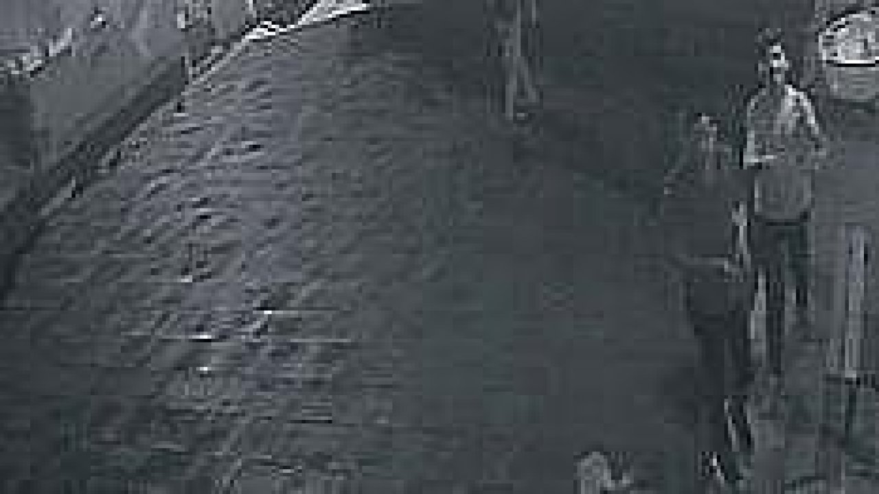 Okul potasını kıran öğrenciler gördüklerine şaşırdı