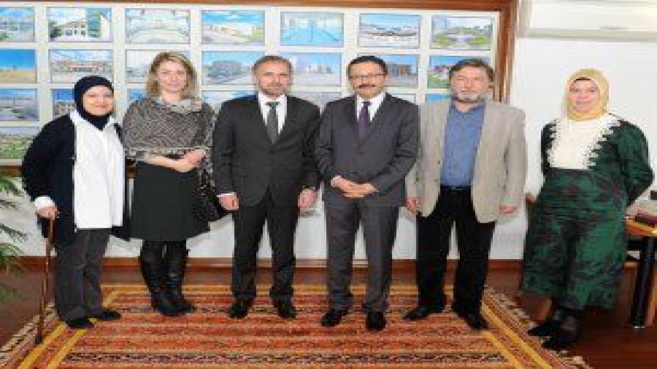 Altındağ Belediye Başkanı Veysel Tiryaki, Bosna-Hersek’in Ankara Büyükelçisi Bakir Sadoviç’i ağırladı