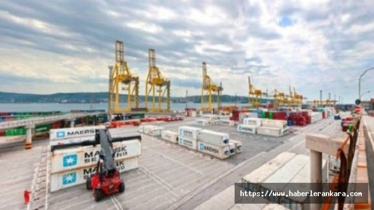 İtalya'nın Trieste Limanı'nda işçiler grevde