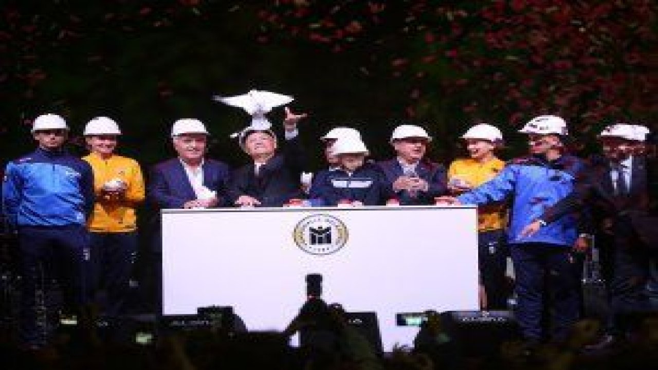 Gazi Mustafa Kemal Atatürk Spor Kompleksi’nin temeli düzenlenen törenle atıldı