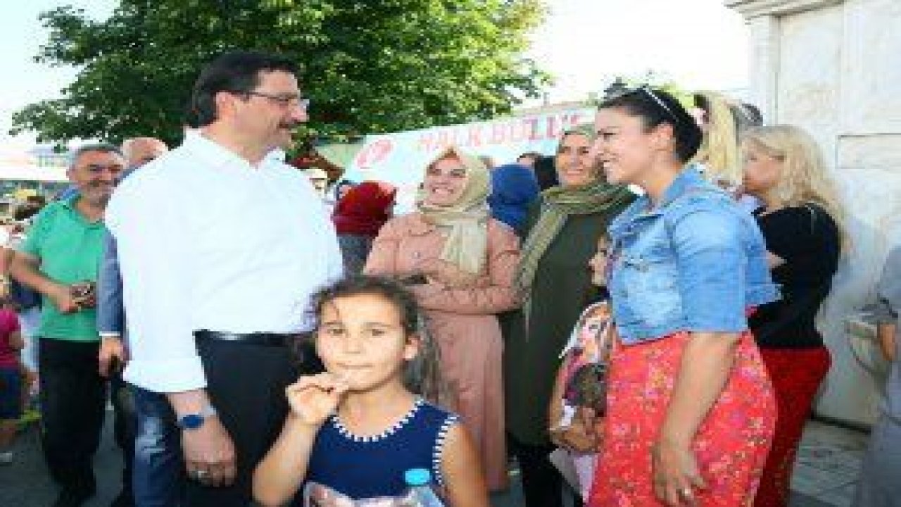 Keçiören Belediye Başkanı Mustafa Ak Etlik Mahalle sakinlerini ziyaret etti