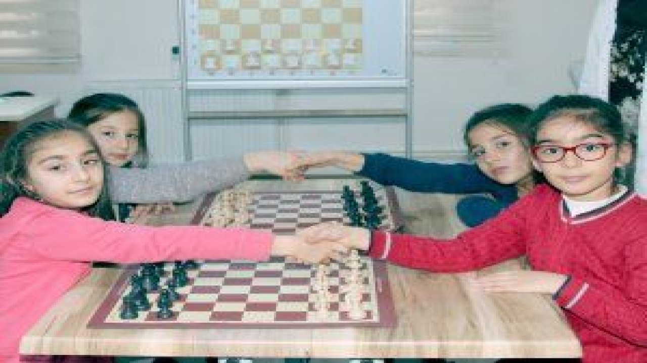 Çankaya Belediyesi Çankaya Evleri Çocuk Satranç Turnuvası 27 Mayıs Pazar günü düzenlenecek