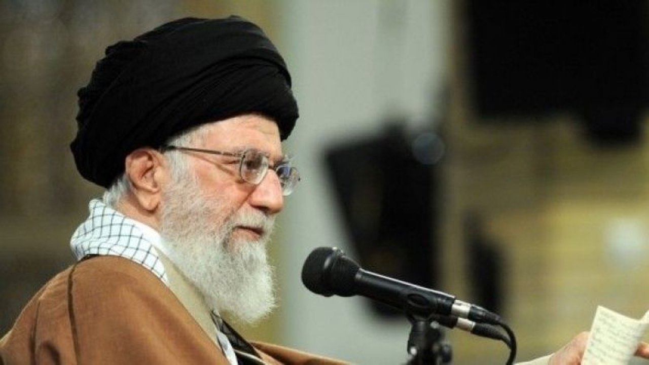 İran dini liderinden Irak ve Lübnan’daki gösterilere ilişkin açıklama