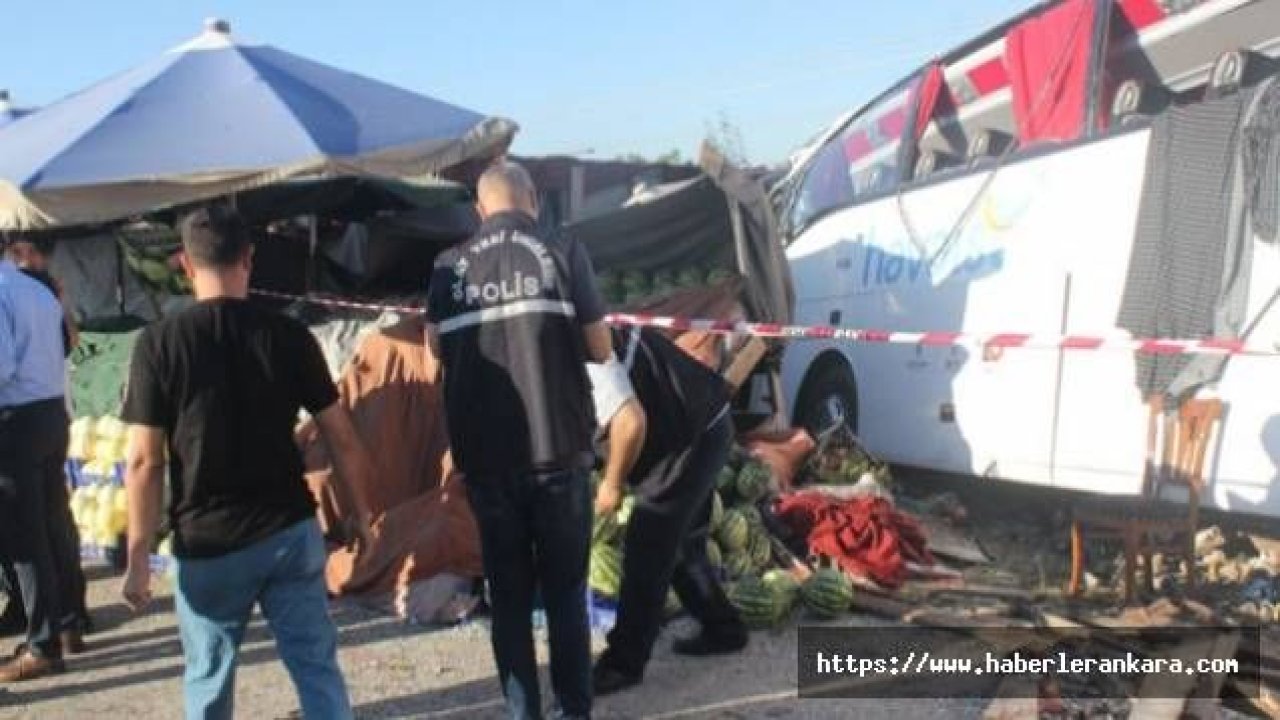 THY kabin memuru, Büyükçekmece’deki otobüs kazasında hayatını kaybetti