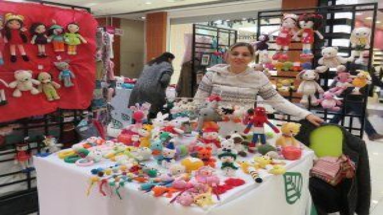 “Mor Bayrak” sahibi olan Çankaya Belediyesi, kadınların el emeği ürünlerine pazar oluşturmaya devam ediyor