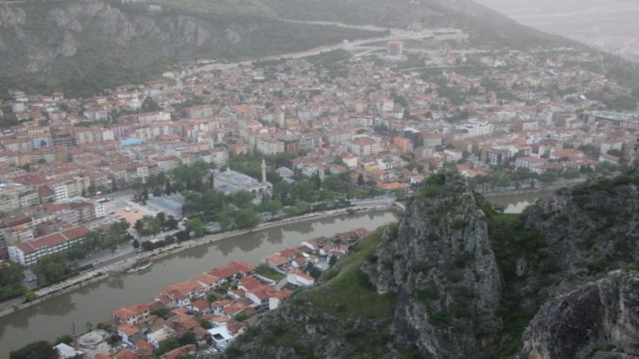 Bu İlde İndirim Yok, Su Bedava