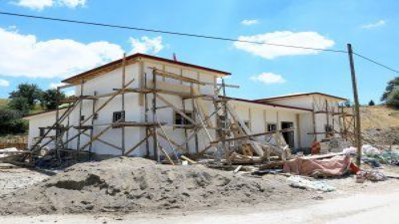 Kösrelik Köyü'ne yapılan mahalle konağı için geri sayım başladı