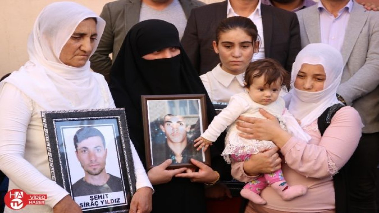 Kulp şehitlerinin yakınlarından HDP önündeki ailelere destek ziyareti