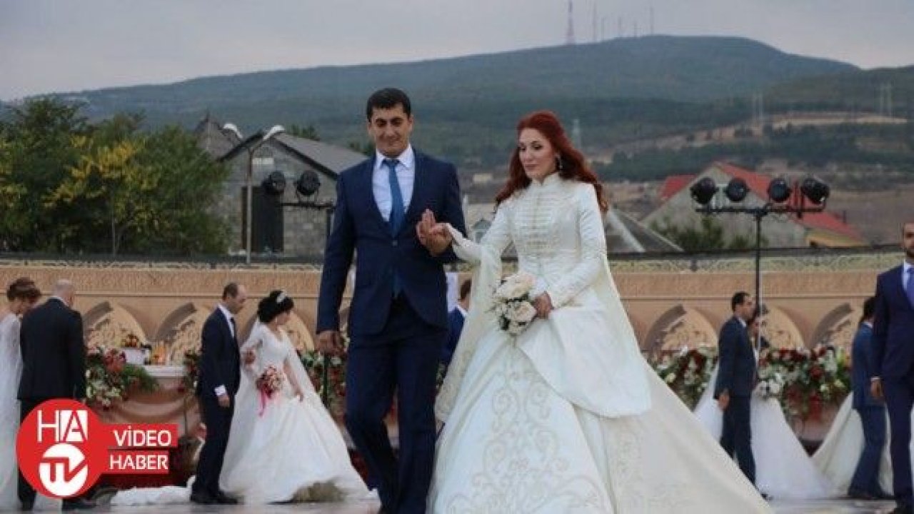 Rusya’da 30 farklı milletten çift evlenerek rekorlar kitabına girdi