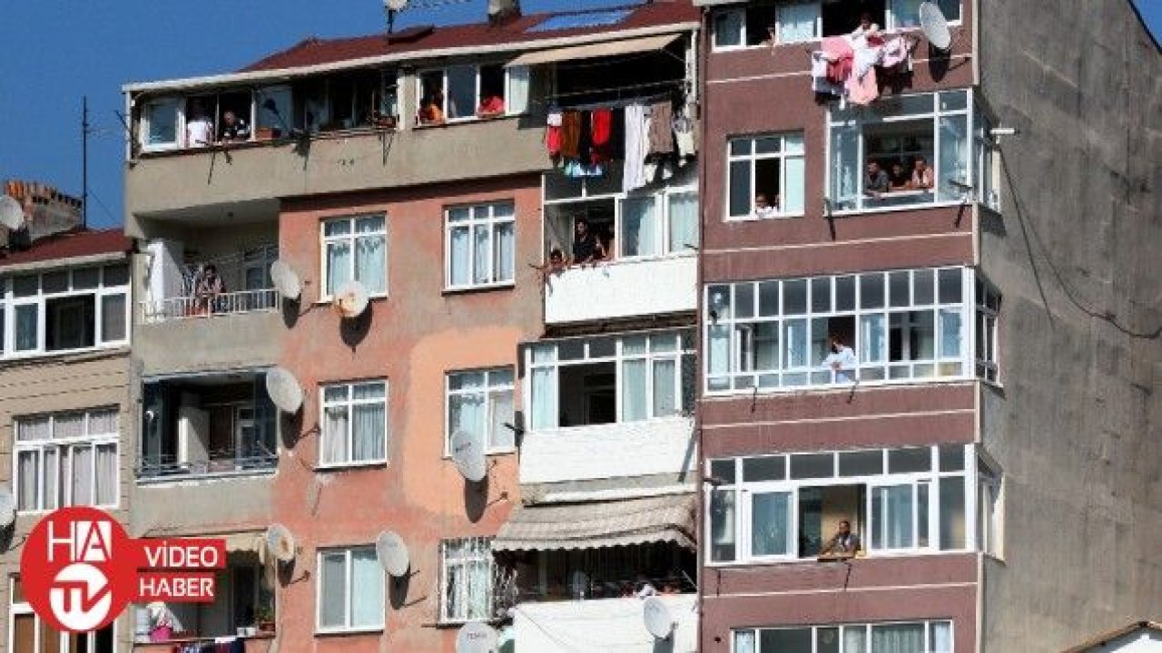 Karagümrük - Akhisarspor maçını balkondan izlediler