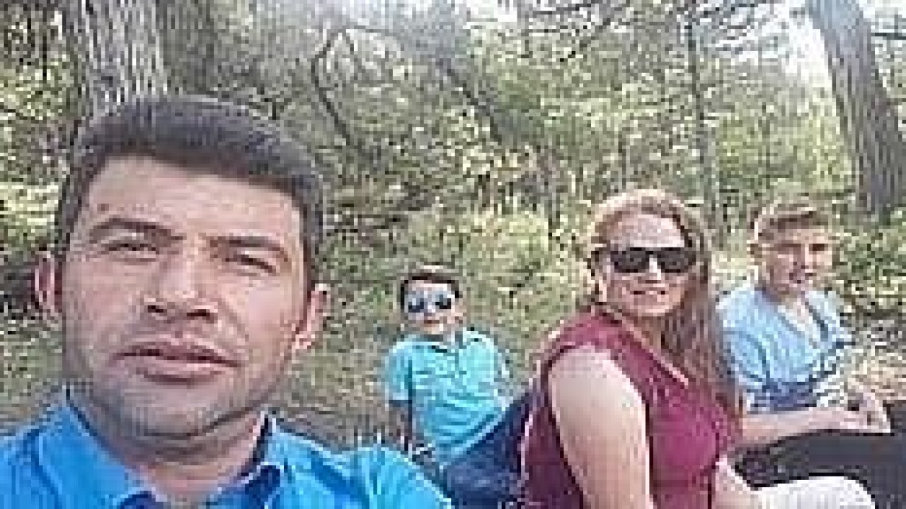 Traktöre çarpan otomobildeki anne-oğul öldü, baba-oğul yaralı