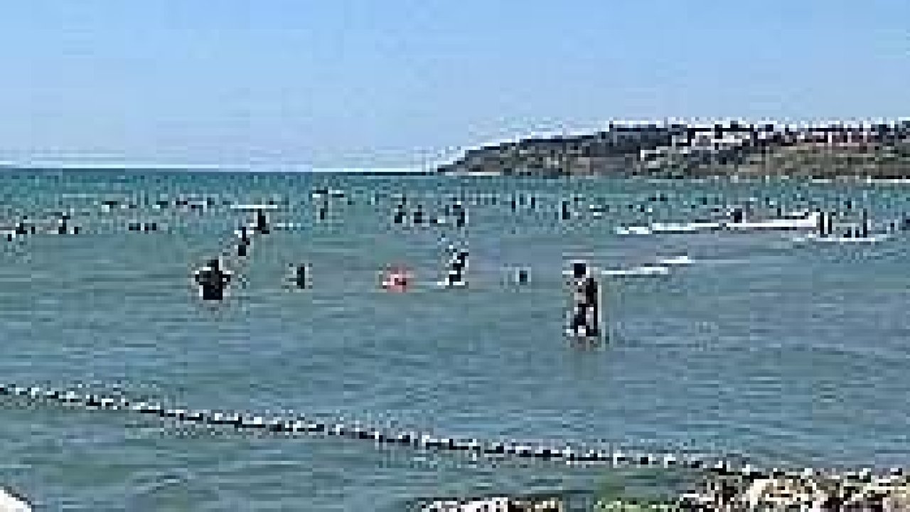 Vatandaşlar bayramın 2’nci gününde Silivri sahiline akın etti