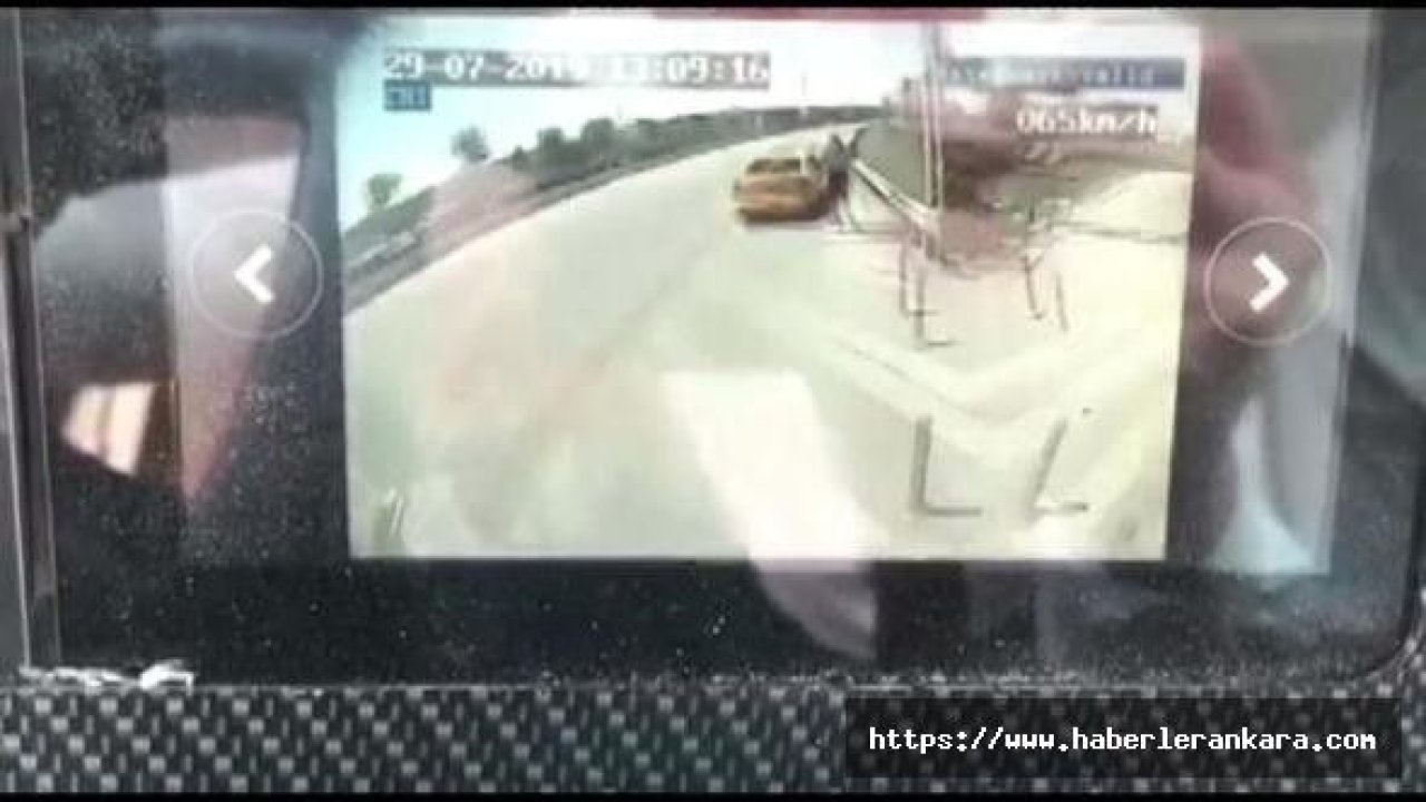 Ankara'da Halk otobüsünün taksiye çarptığı o anlar kamerada