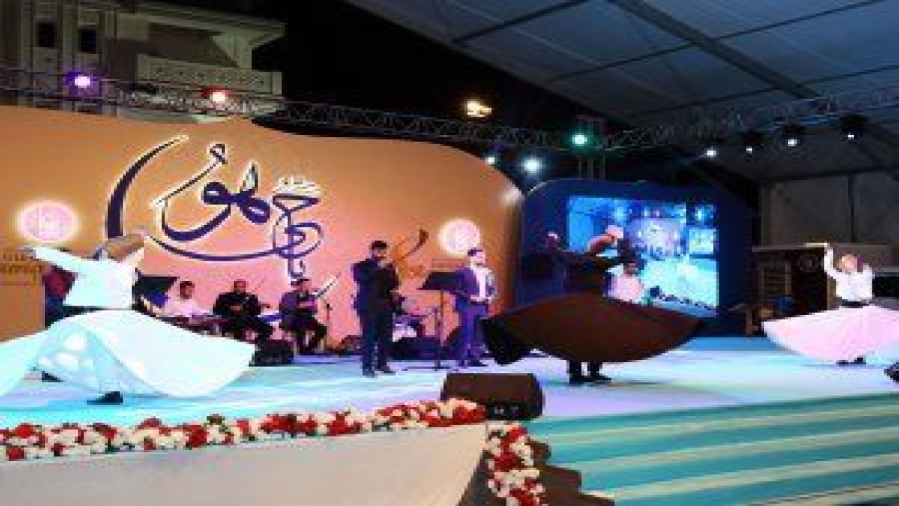 8. Uluslararası Ramazan Etkinlikleri kapsamında vatandaşlar birlik, beraberlik ve kardeşlik çatısı altında buluşmaya devam ediyor