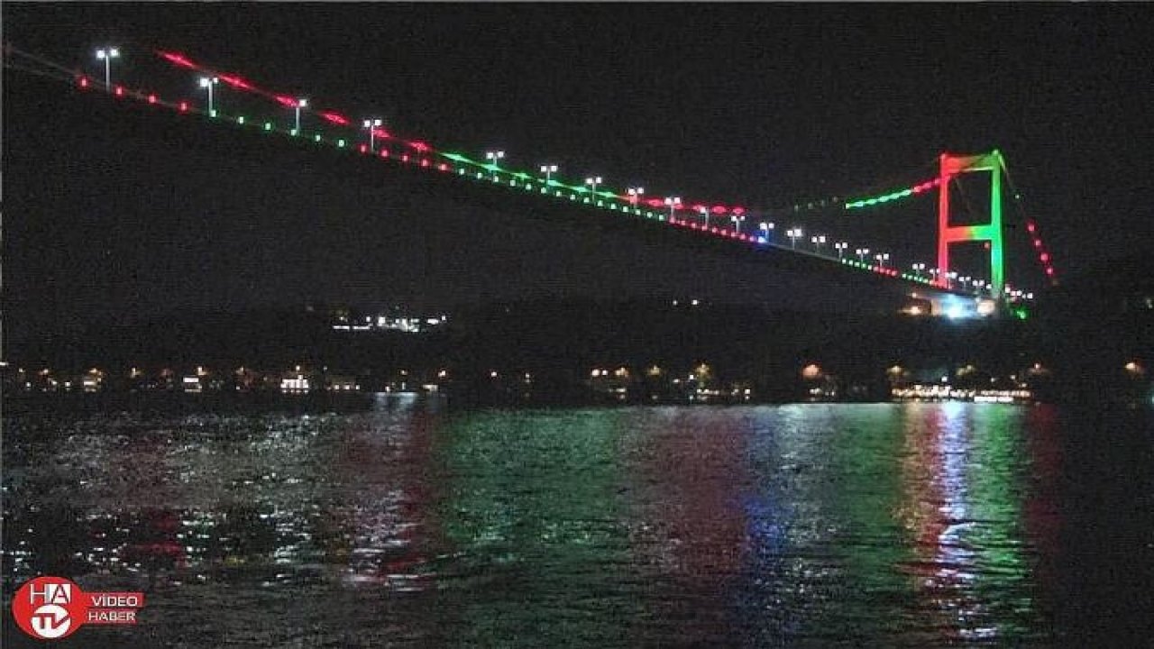 FSM Köprüsü Afganistan bayrağı renklerine büründü