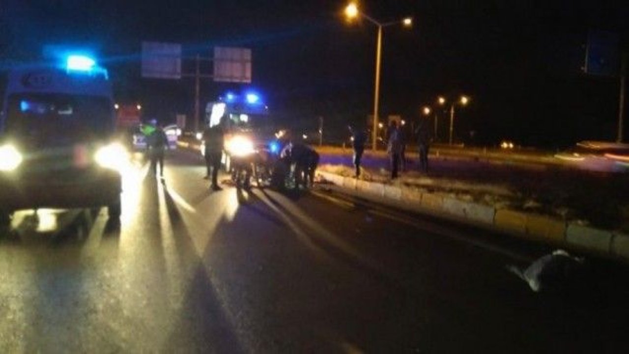 Konya'da otomobil motosikletle çarpıştı: 2 ölü
