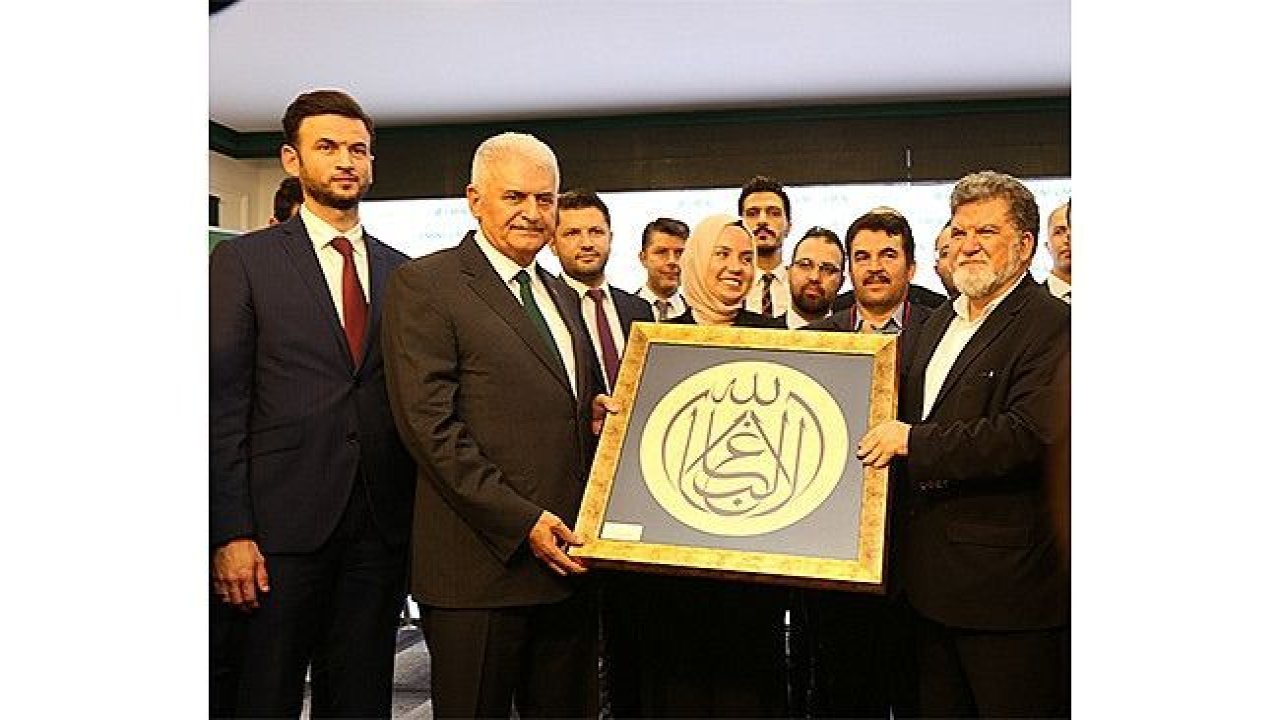 ​Binali Yıldırım Emin Grup İftar Davetine Katıldı
