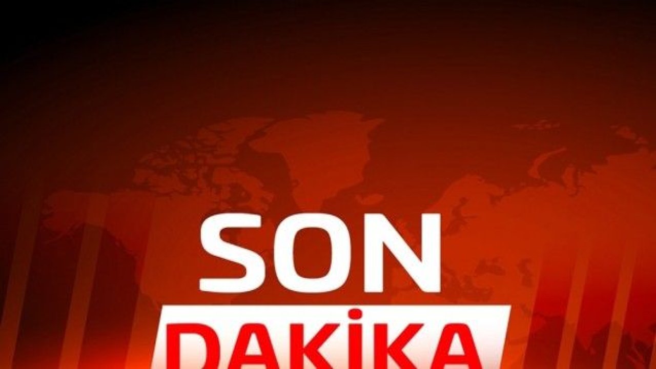 Avcılar’da 4 katlı bir binanın çatısında yangın çıktı