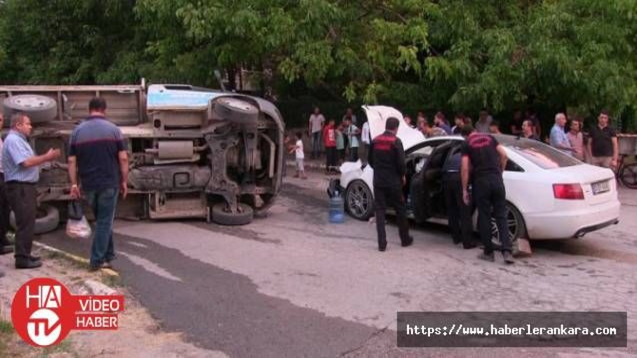 Kahramanmaraş'ta kamyonet ile otomobil çarpıştı: 2 yaralı