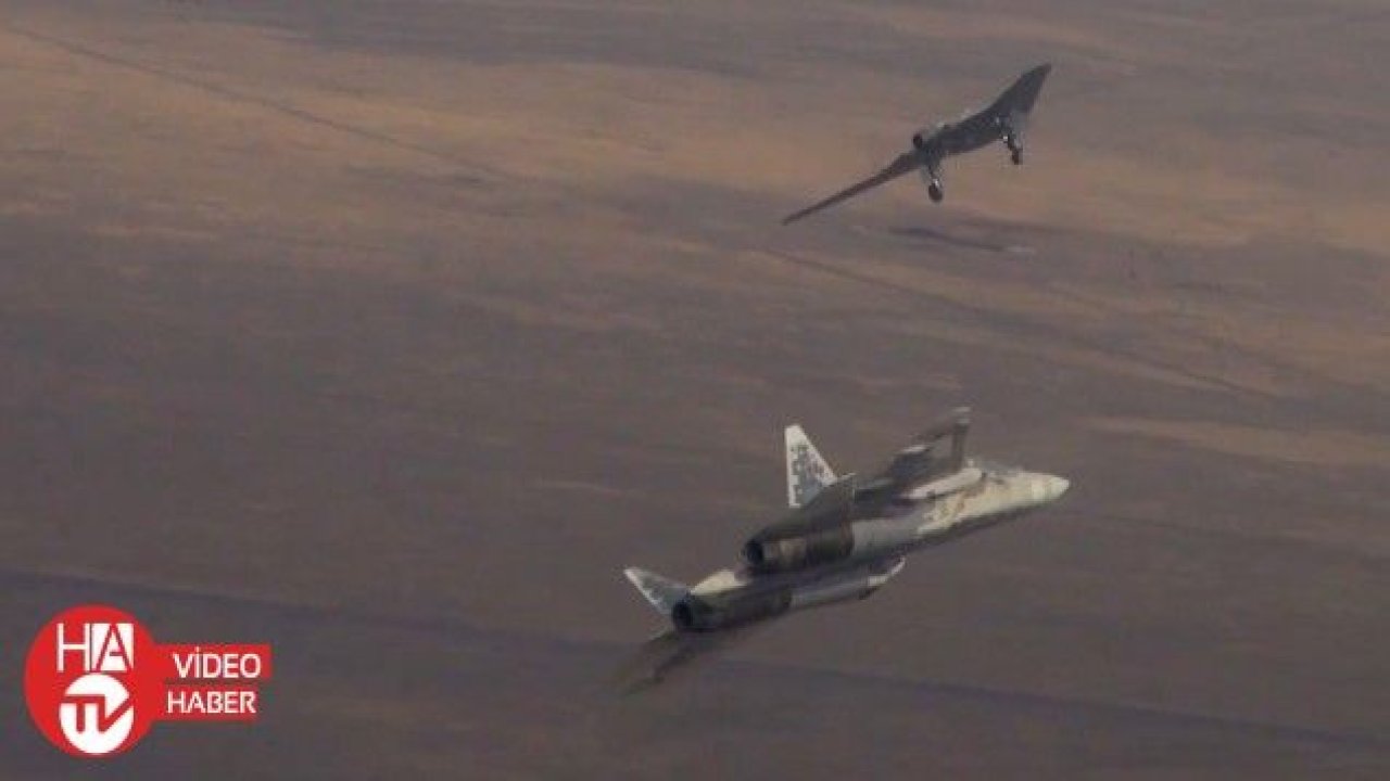 Rus SİHA’sı ile SU-57 ilk kez ortak uçuş gerçekleştirdi