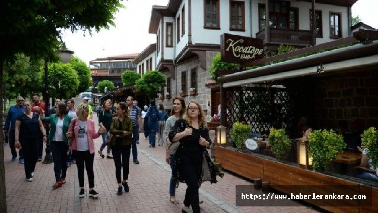 Yabancı Milletvekilleri Hamamönü'nde