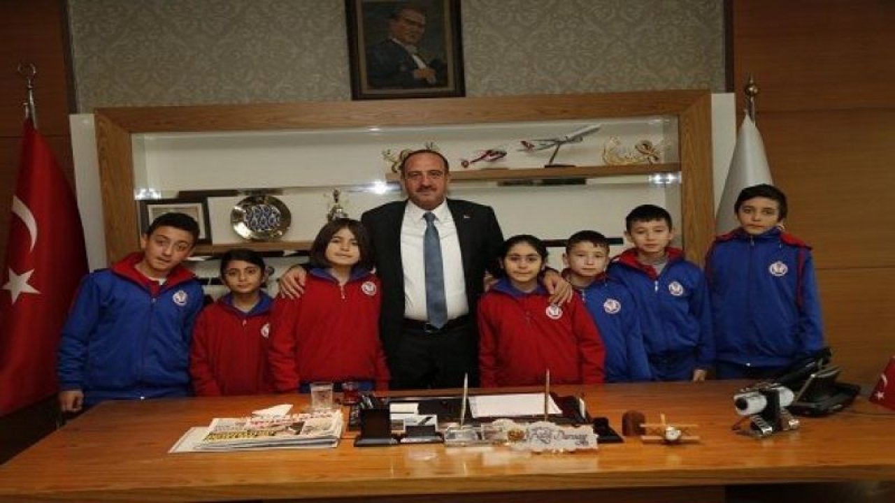 Gölbaşı Şehit Meriç Alemdar Ortaokulu Başkan Duruay’ı ziyaret etti