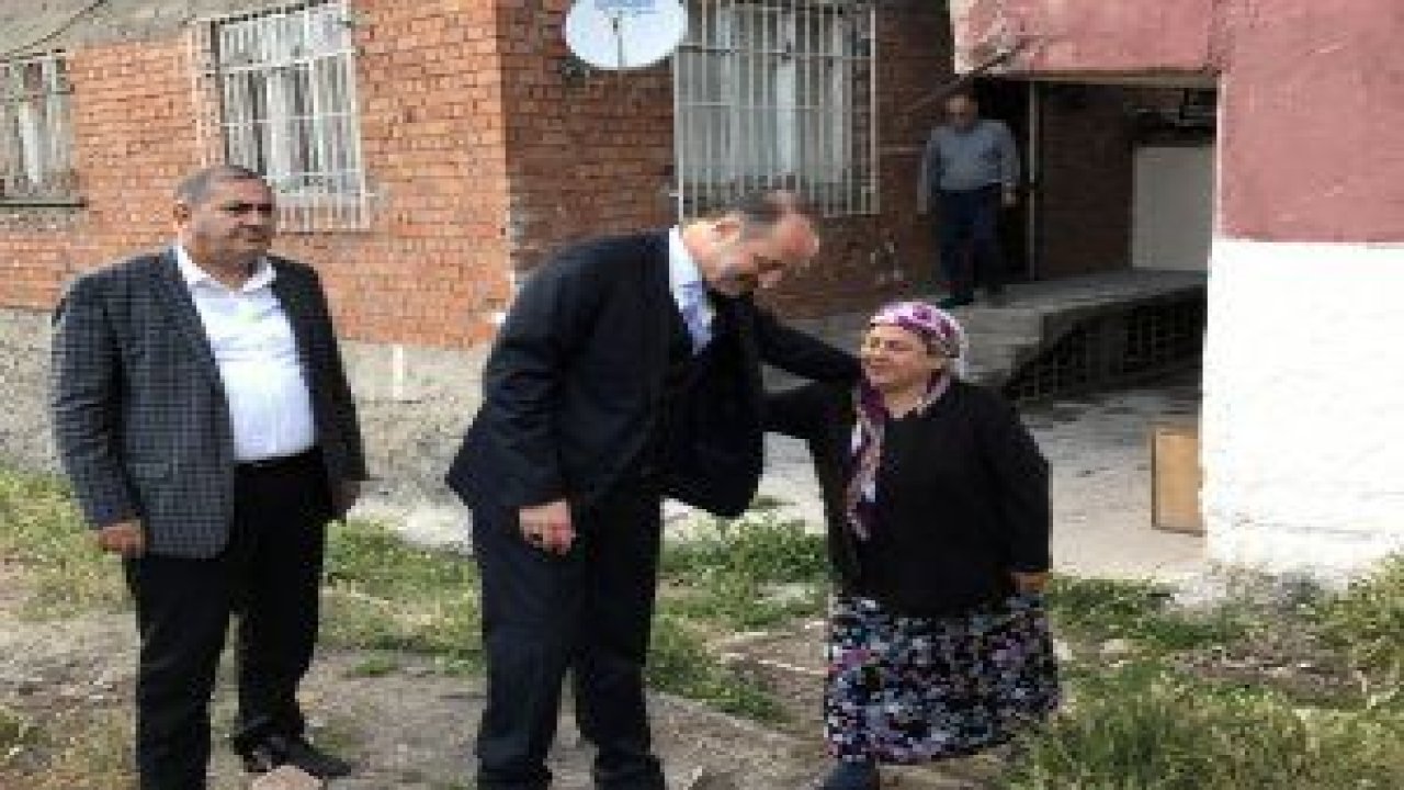 Başkan Akgül Koah hastası olan Fethi Karabacak'a ziyarette bulundu