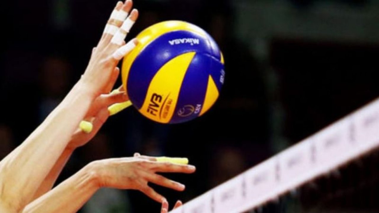 Axa Sigorta Kupa Volley’de Yarı Finalistler Belli Oldu