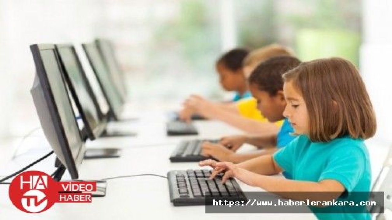 Ebeveynlerin yüzde 84'ü çocuklarının internetteki güvenliğinden endişeli