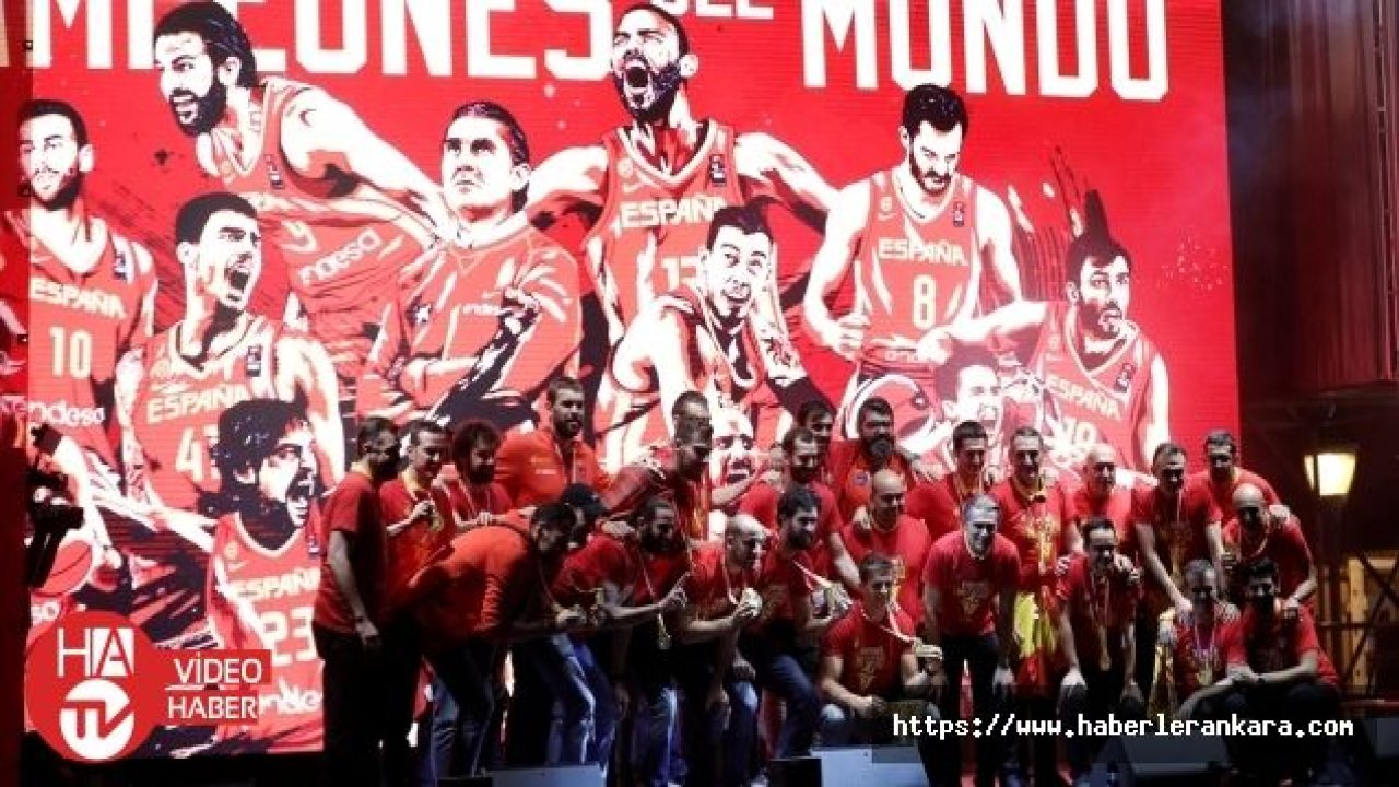 Basketbolda dünya şampiyonu İspanya ülkesine döndü
