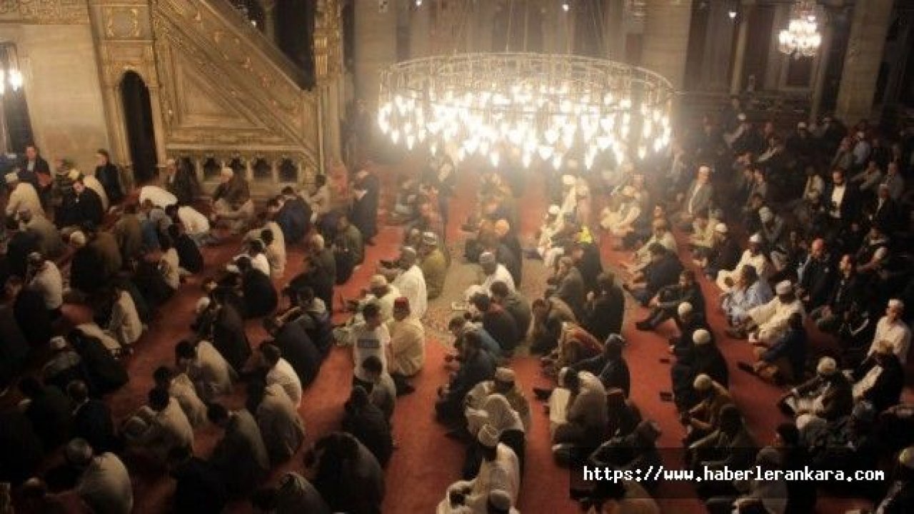 Afrikalı dini liderler Eyüpsultan Camisii’nde sabah namazı kıldı