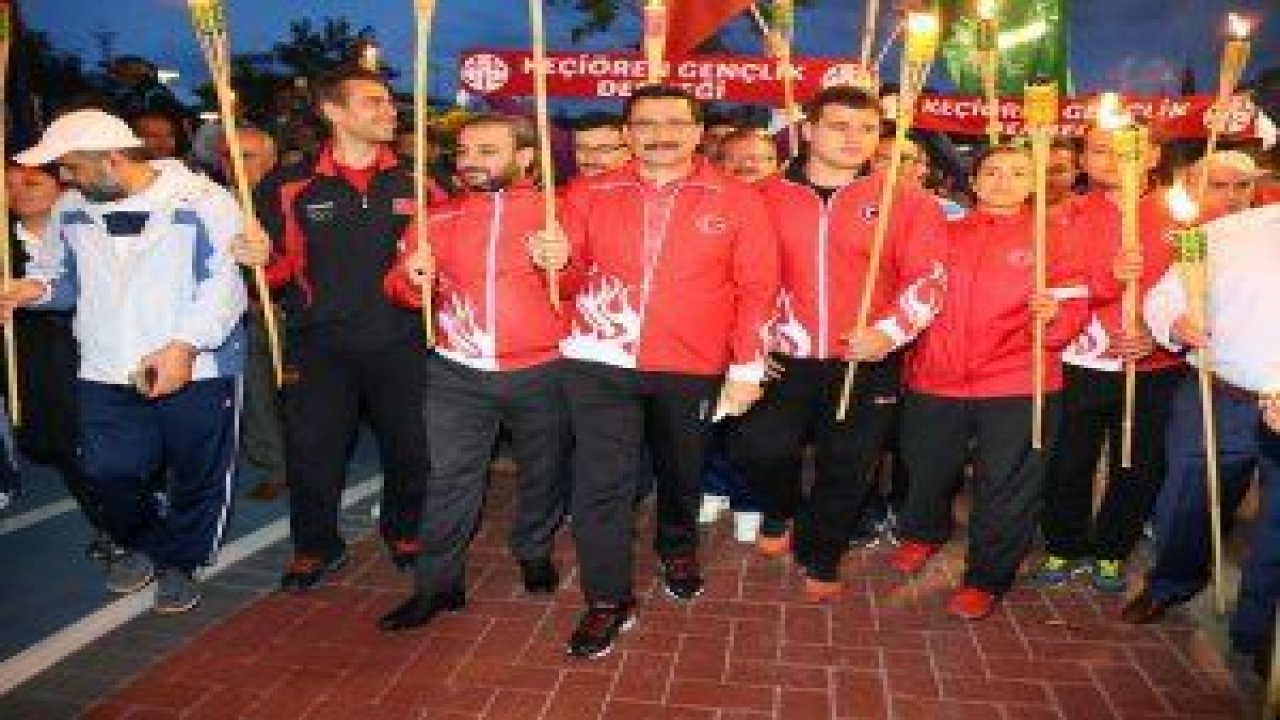 Keçiören'de Fener Alayı Yürüyüşü düzenlendi