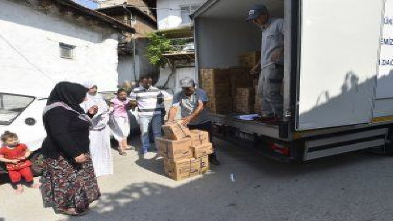 ANKARA BÜYÜKŞEHİR BELEDİYESİ, SOSYAL YARDIMLAR KAPSAMINDA YILDA 140 BİN AİLEYE ULAŞIYOR