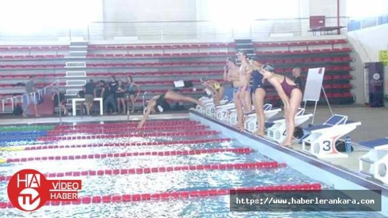Alman yüzücüler Erzurum'da güç depoluyor
