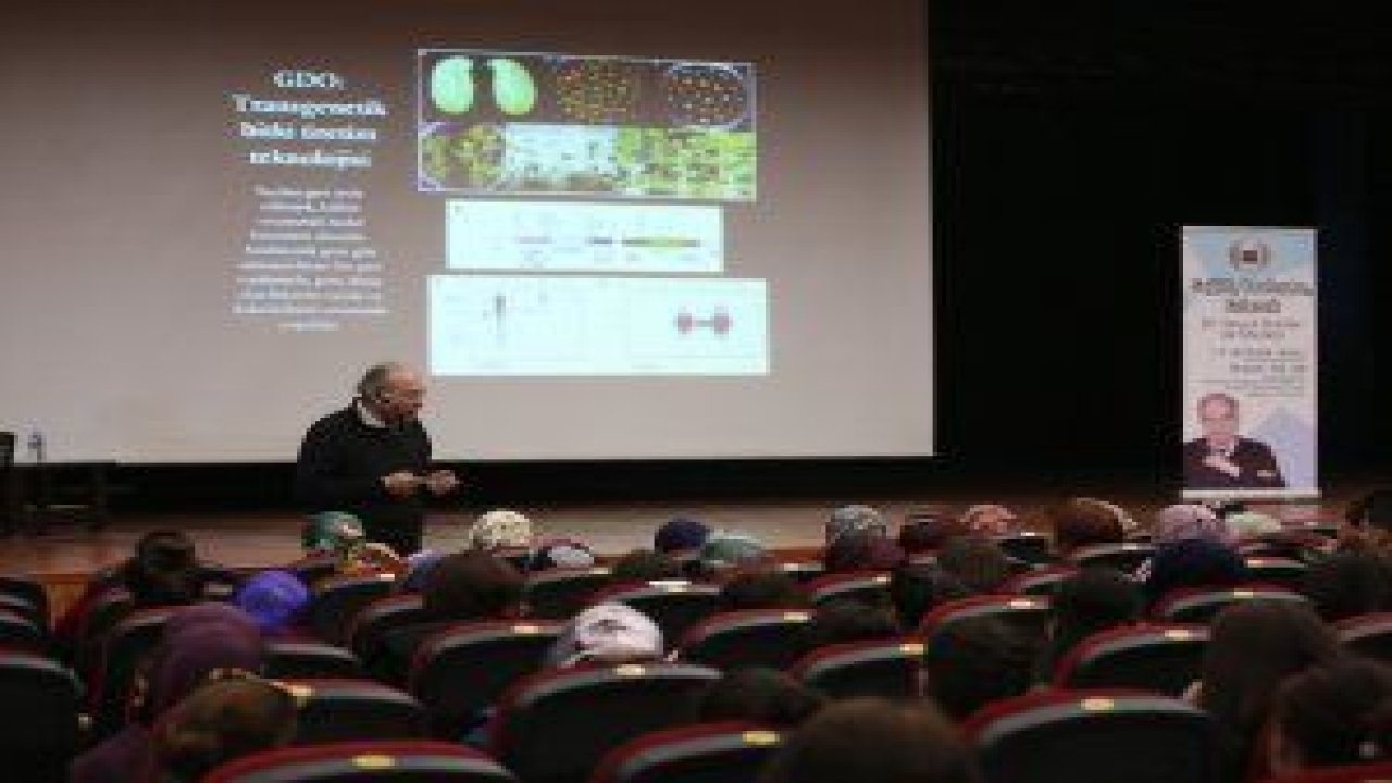 Onkoloji Uzmanı Dr. Yavuz Dizdar Yenimahalle'de “Sağlıklı Beslenme, Gelecek” adlı söyleşi düzenledi