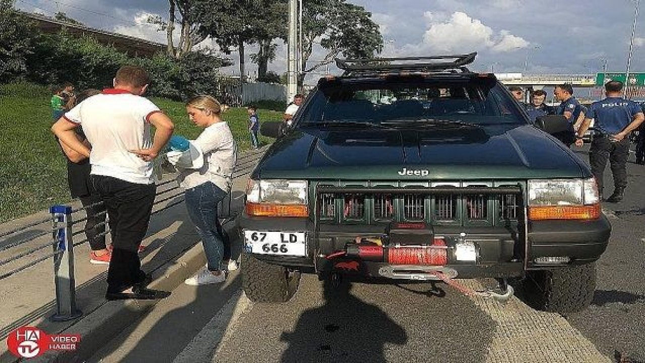 Yunus ekibi park halindeki araca çarptı: 2 polis yaralı