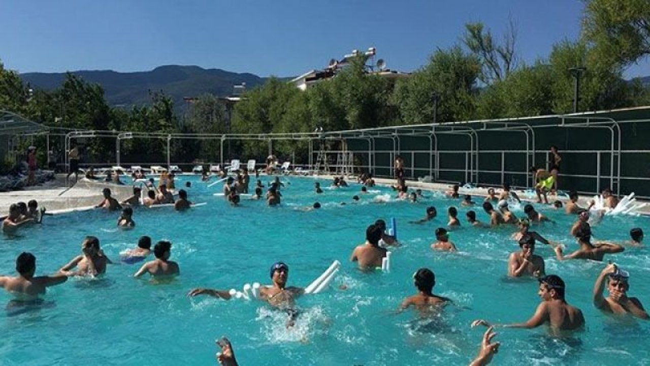 Ankara Büyükşehir yaz kampları eğlendirmeye devam ediyor