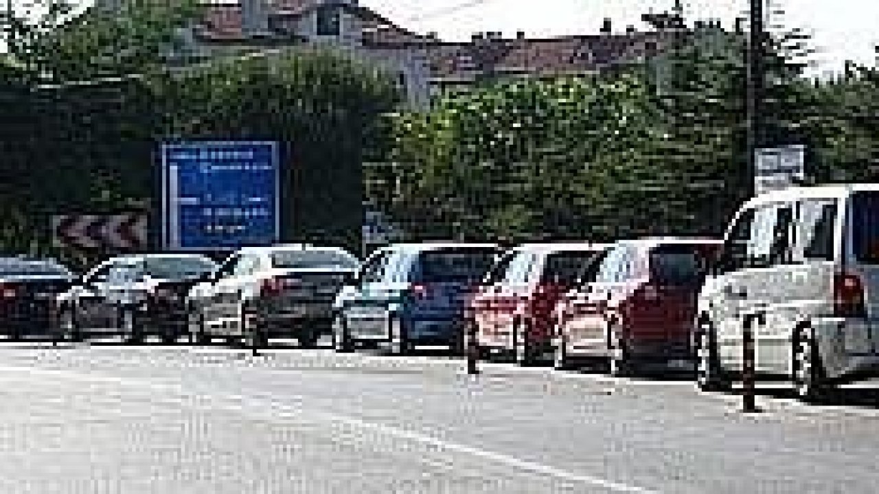 Çanakkale iskelelerinde bayram yoğunluğu