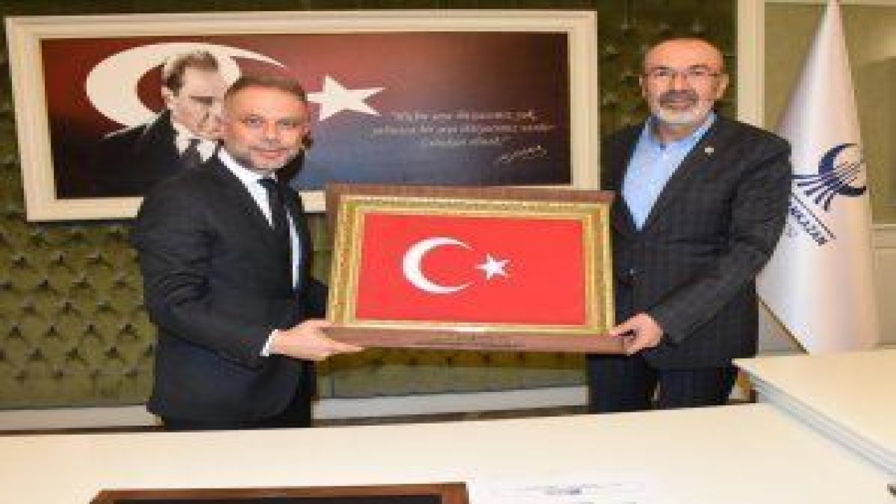 MHP Genel Başkan Yardımcısı ve Ankara Milletvekili Yaşar Yıldırım, Kahramankazan Belediye Başkanı Lokman Ertürk’ü ziyaret etti