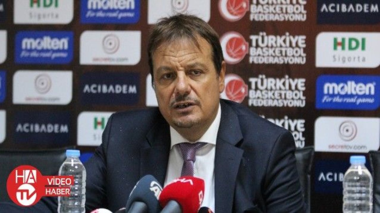 Ergin Ataman: "Sezona kupayla başladık"