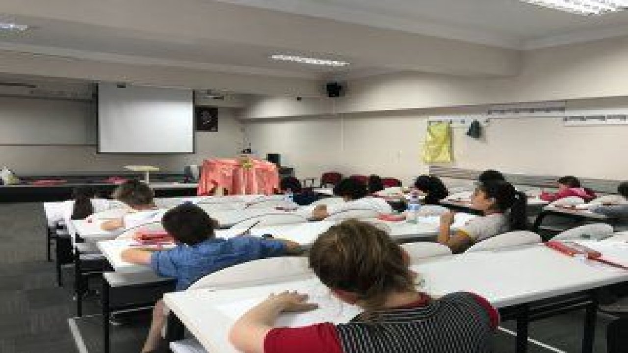 ÇODAM ve ÜZYEÇDE Resim Yetenek Tespit Sınavı düzenledi