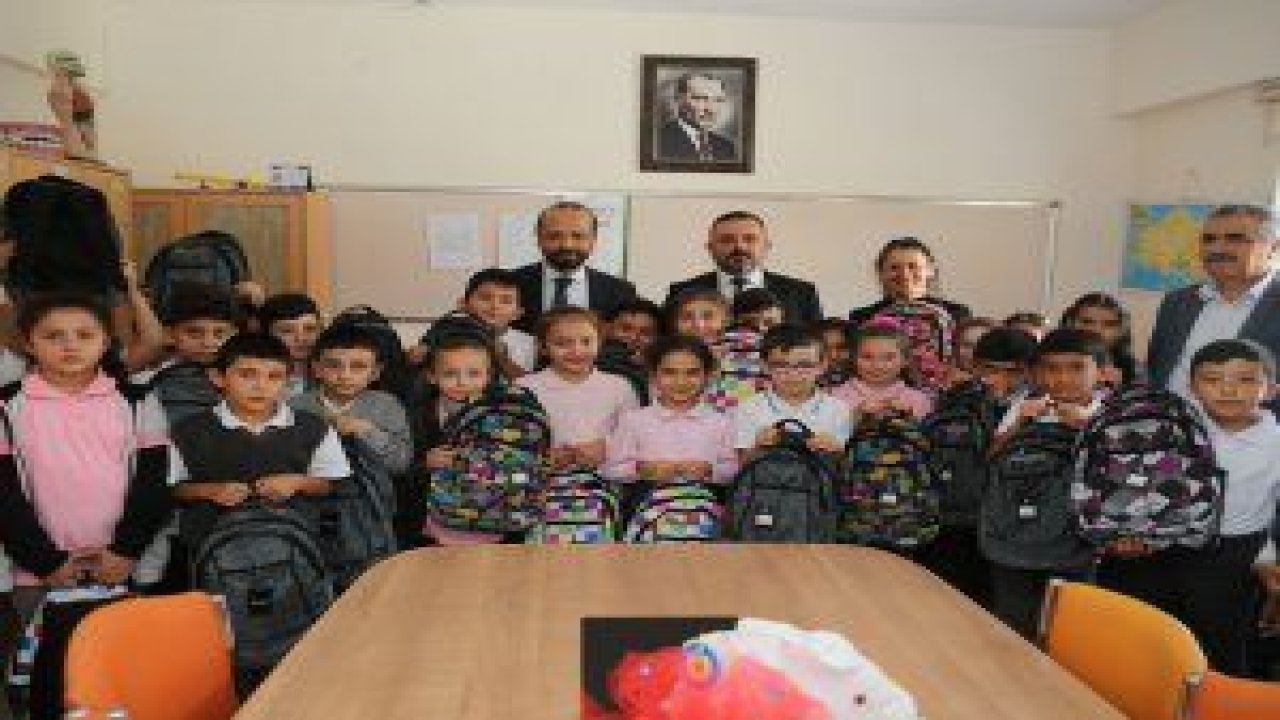 Murat Ercan öğrencilerin heyecanına ortak oldu