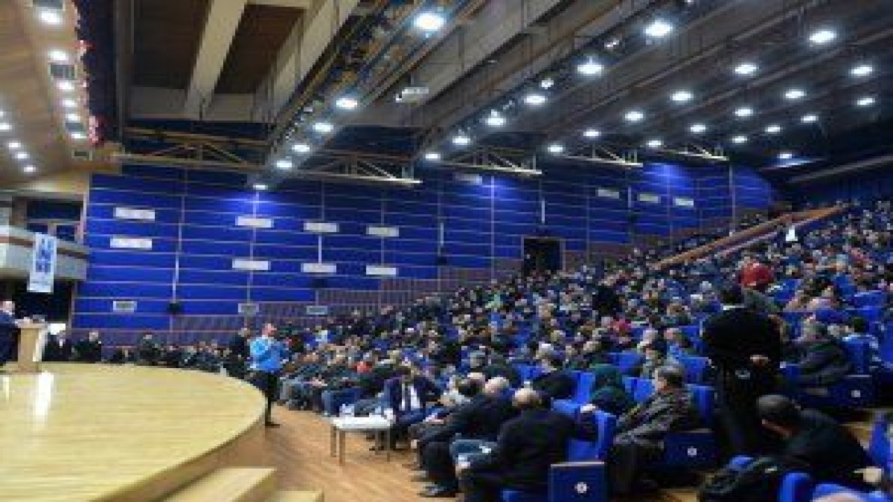 Ankara Büyükşehir Belediyesi Halk Ekmek Fabrikası'nın “engellilere simit camekanı ve satış yeri dağıtımı”ndan 206 engelli vatandaş faydalandı