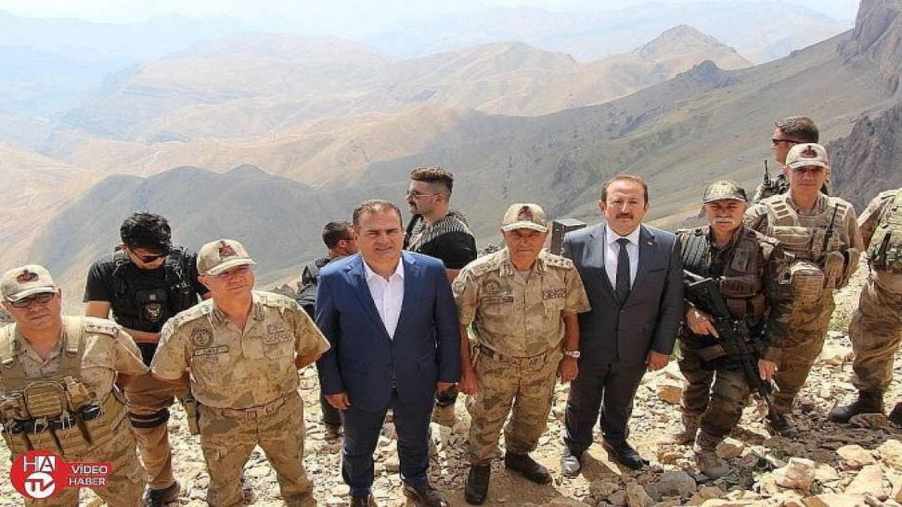 Valiler ve komutanlar ’Kıran’ operasyonu bölgesinde