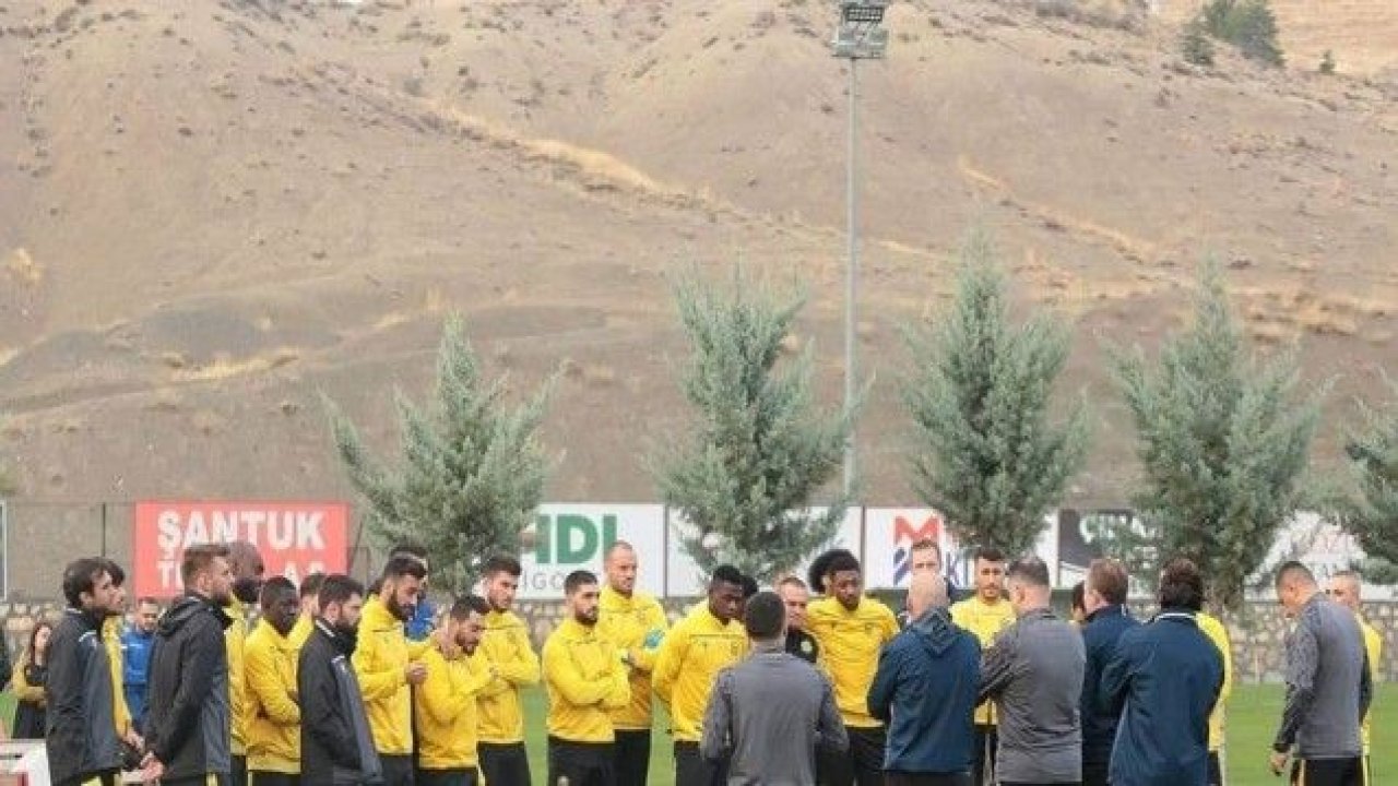 Yeni Malatyaspor’da Kayserispor mesaisi sürüyor